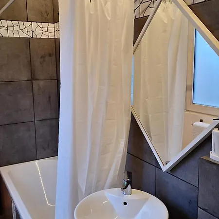 Avec Piscine Dans Un Cadre Verdoyant Chalet Aywaille
